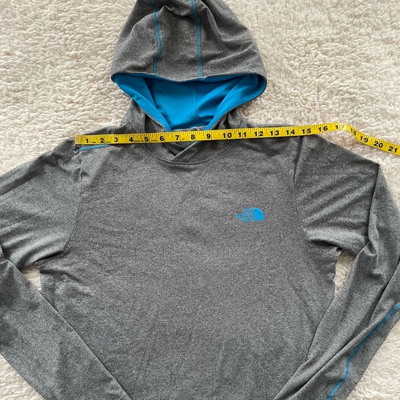 Men S THE NORTH FACE Flashdry Running Hoodie Gray - Picture 3 of 12